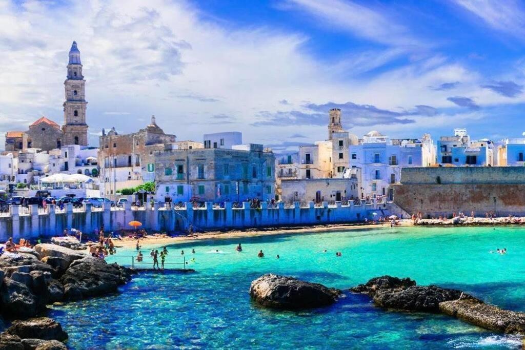 Torre Dalu' - A Due Passi Dalla Spiaggia Di Porta Vecchia, Con Terrazzo Privato E Netflix Монополі Екстер'єр фото