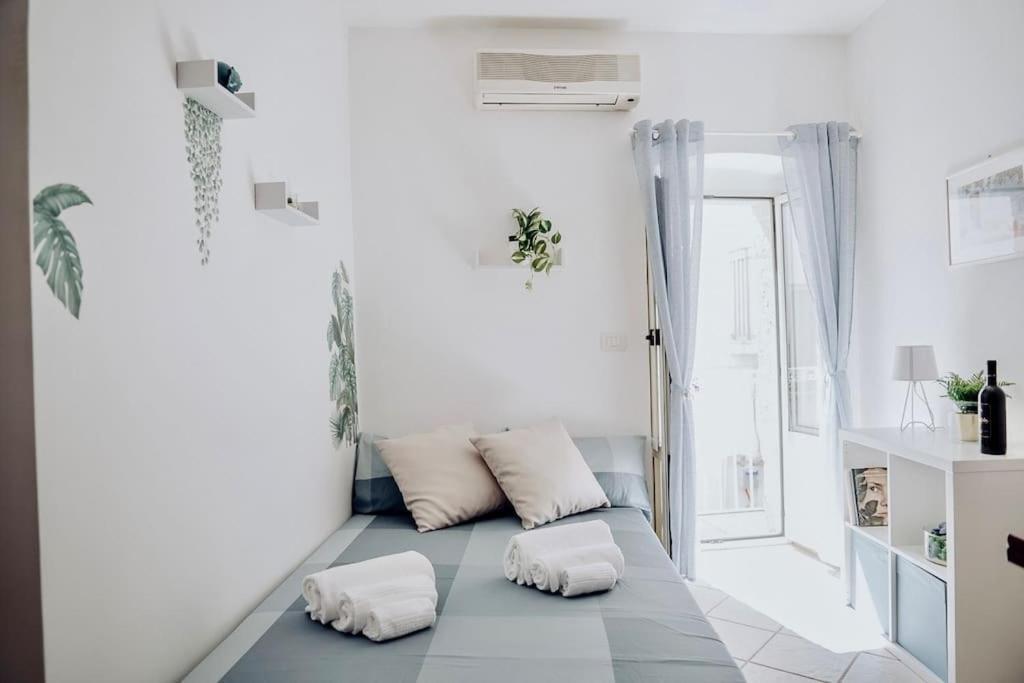 Torre Dalu' - A Due Passi Dalla Spiaggia Di Porta Vecchia, Con Terrazzo Privato E Netflix Монополі Екстер'єр фото